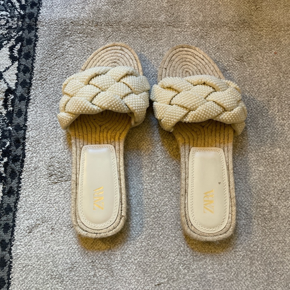 ZARA SANDALS